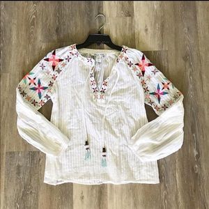 Belle Vere embroidered top